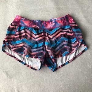 ivivva shorts size 14